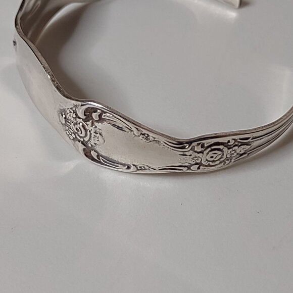 6.5 Inch Vintage Oneida Spoon Bracelet - Picture 3 of 8